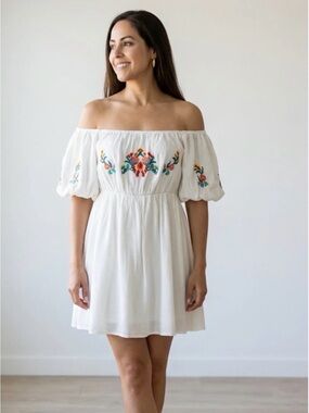 Off-Shoulder White Embroidered Mini Dress